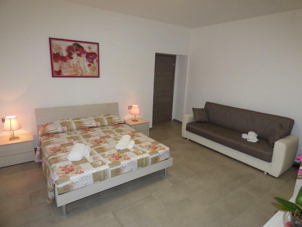 B&B Fiori Di Pesco Fertilia Ngoại thất bức ảnh